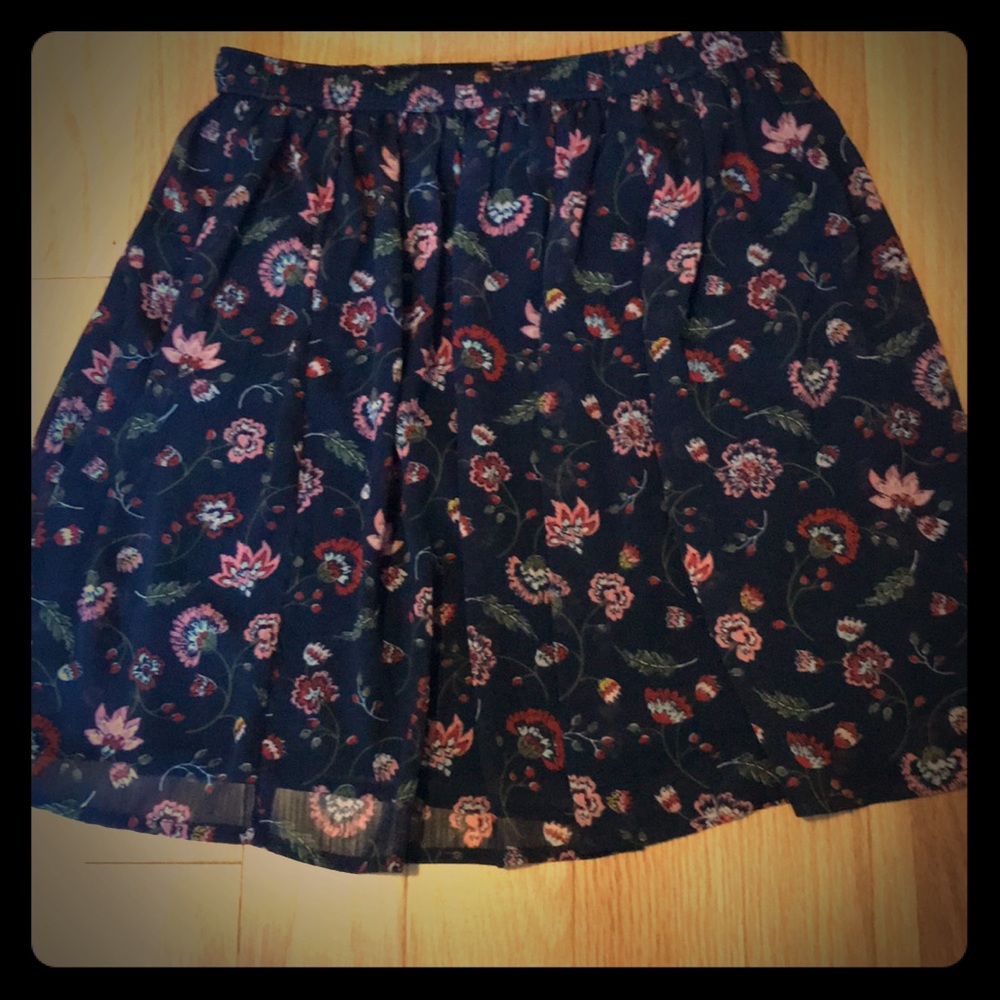 Patterned skirt